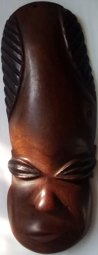 Front view of the mask